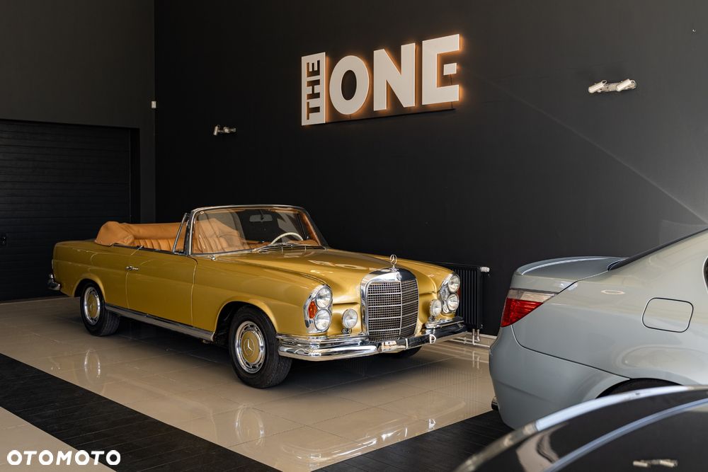Mercedes-Benz 280