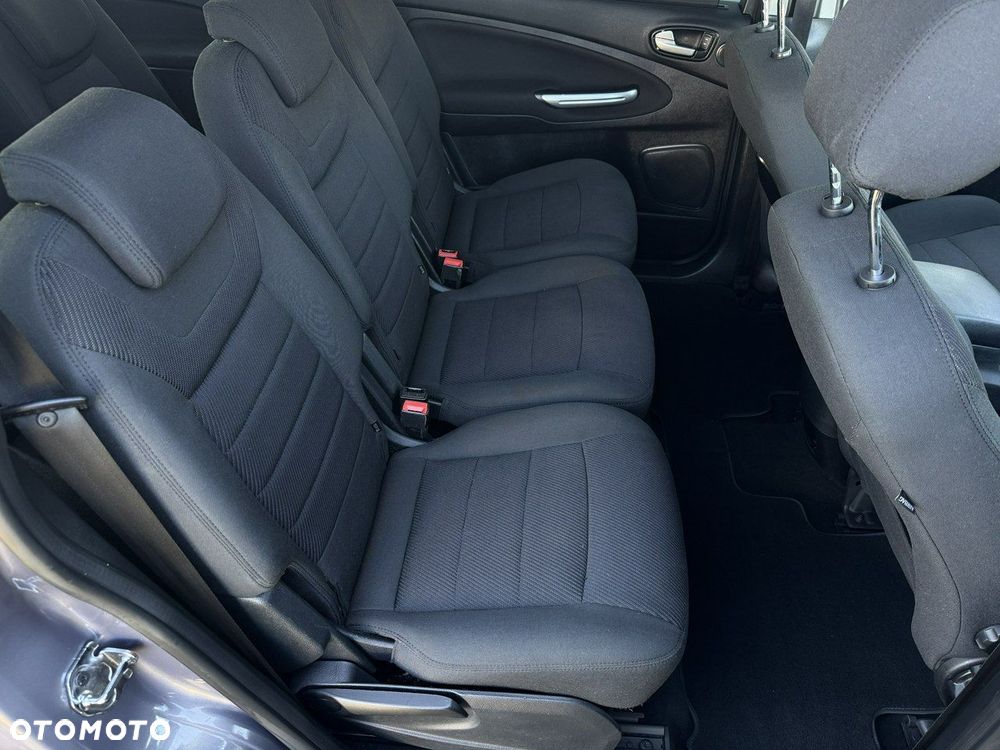 Ford Galaxy 2.0 TDCi Titanium - 21