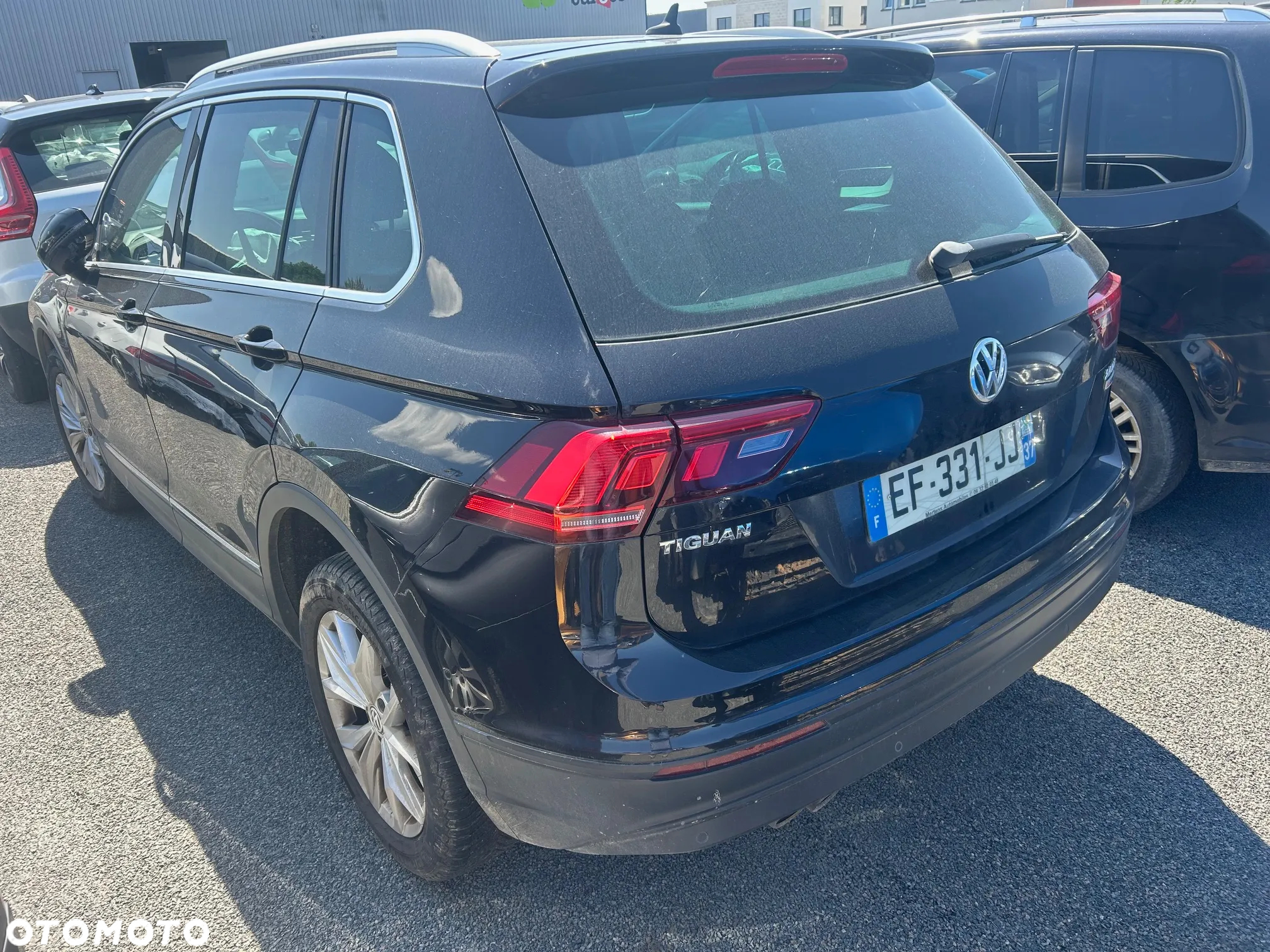 Volkswagen Tiguan - 3