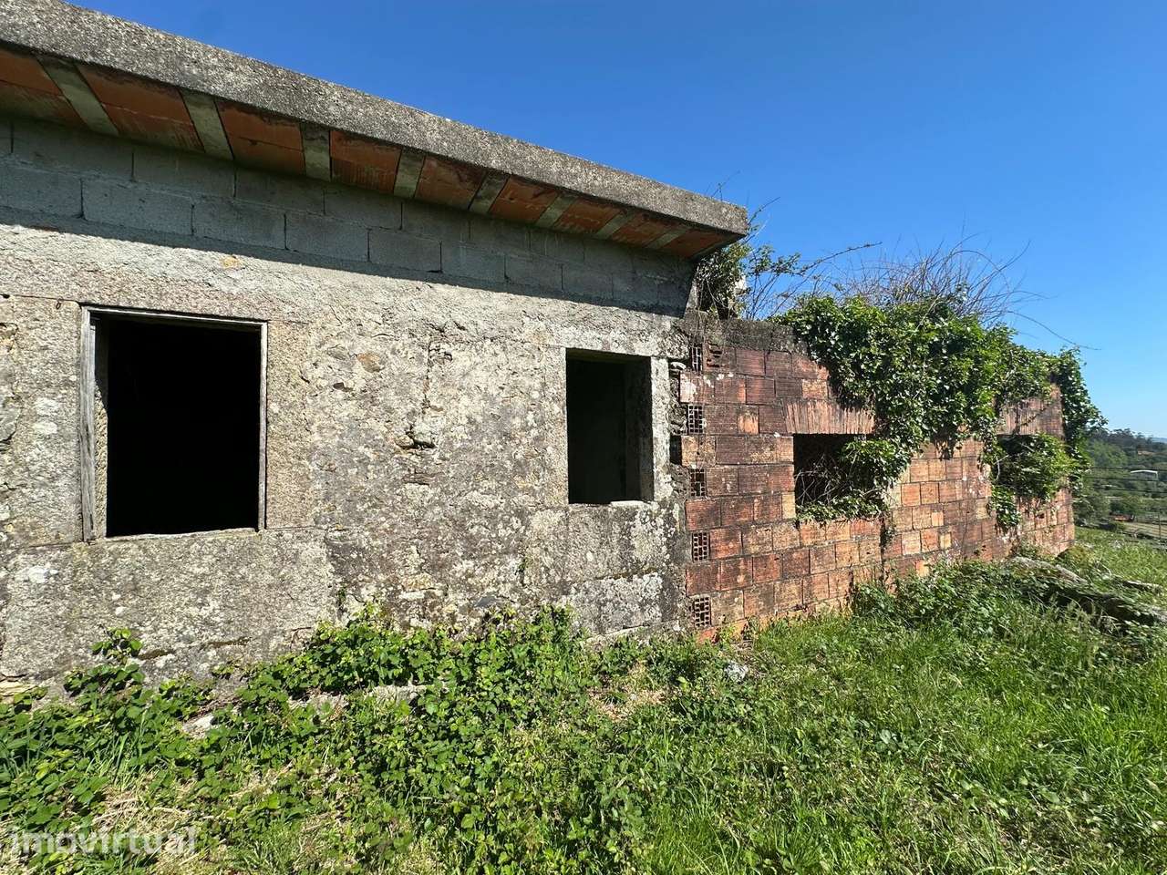 Moradia Devoluta T5 Venda em Dem,Caminha - Grande imagem: 2/31