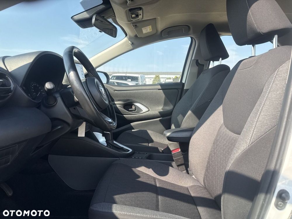Toyota Yaris Hybrid 1.5 Comfort - 18