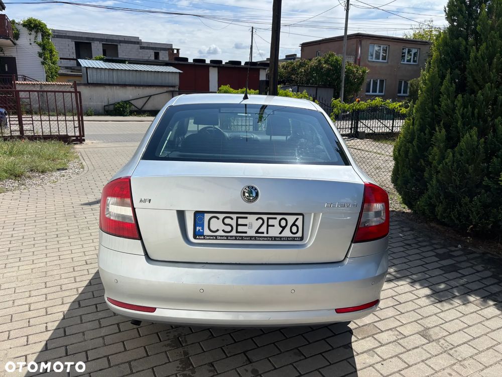 Skoda Octavia 1.6 - 8