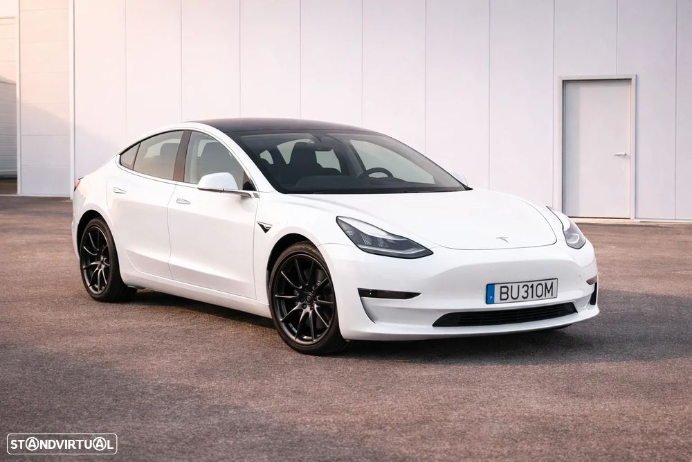 Tesla Model 3 Long-Range Dual Motor AWD