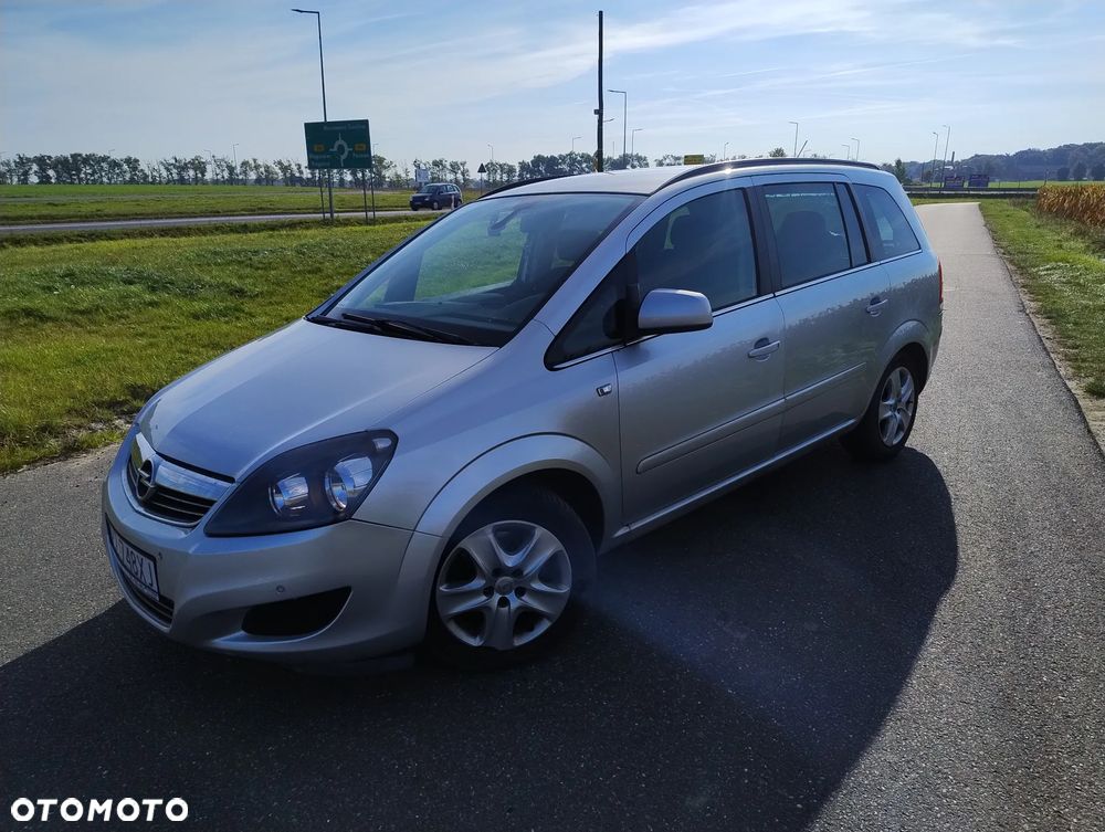 Opel Zafira - 3