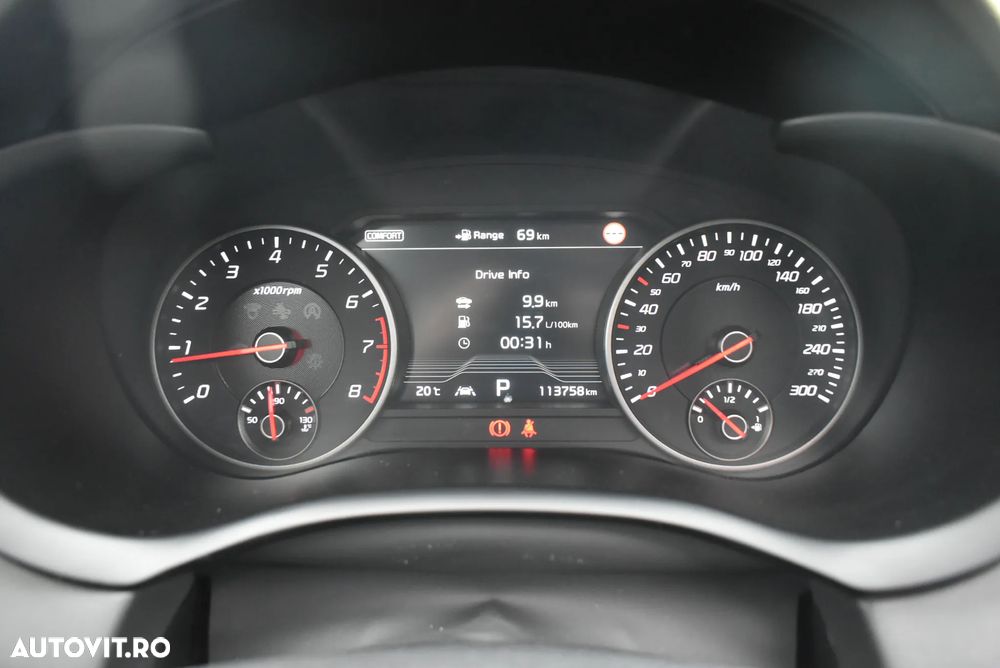 Kia Stinger 2.0 T-GDI RWD GT Line - 5