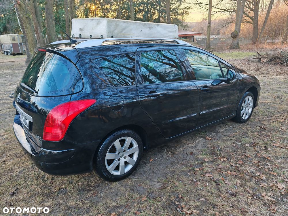Peugeot 308 120 VTi Family - 7