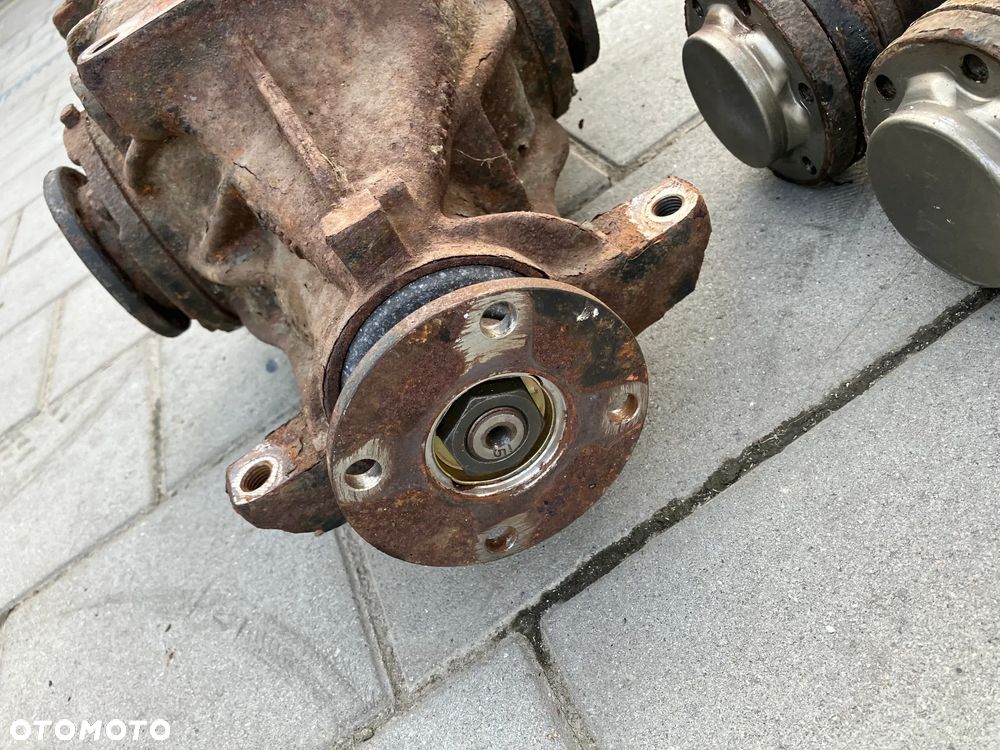 DYFERENCJAŁ BMW E30 3,38 E36 COMPACT PRZEBIEG 150 tys.km !!!! PÓŁOŚ DYFER MOST PÓŁOSIE - 9