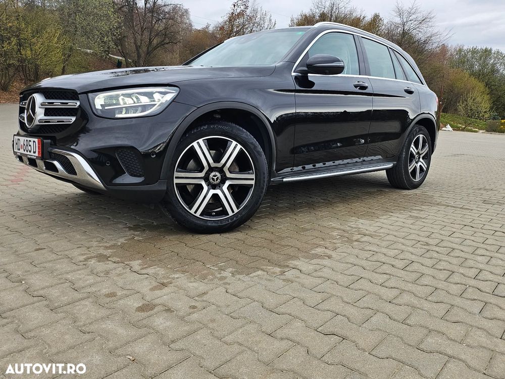 Mercedes-Benz GLC 300 d 4MATIC - 15