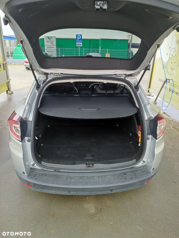 Renault Megane 1.5 dCi Color Edition - 11