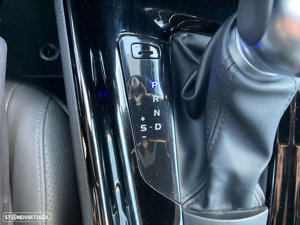 Toyota C-HR 2.0 Hybrid Exclusive+P.Luxury - 33
