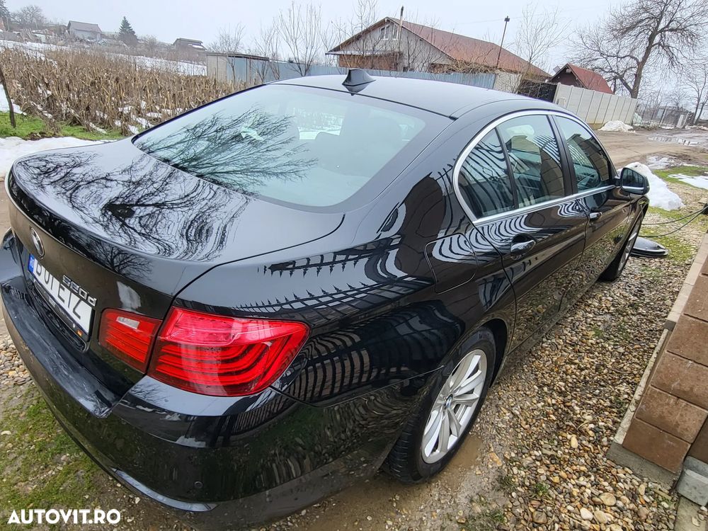 BMW Seria 5 520d Aut. - 7