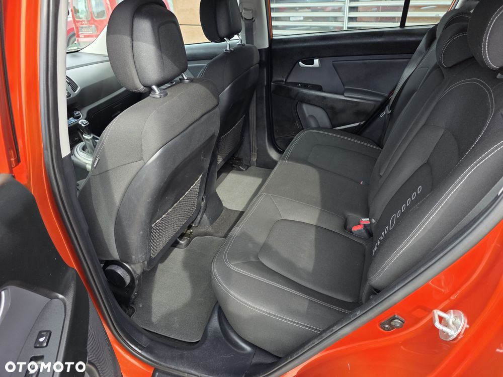Kia Sportage 2.0 CVVT 4WD Fifa World Cup Edition - 13