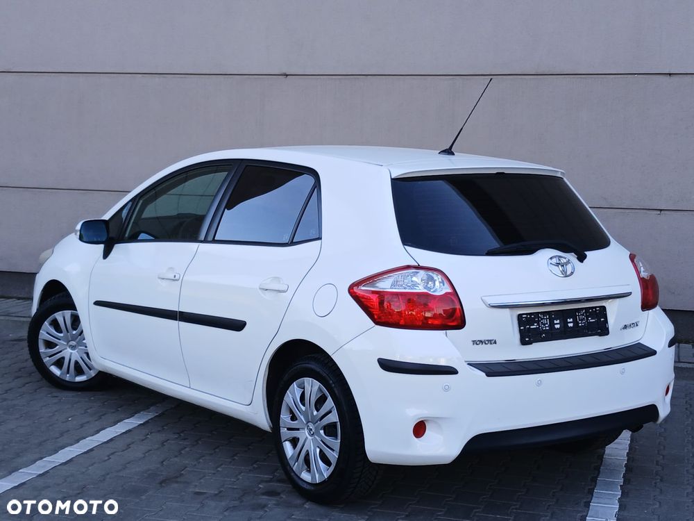Toyota Auris 1.6 Life+ - 1