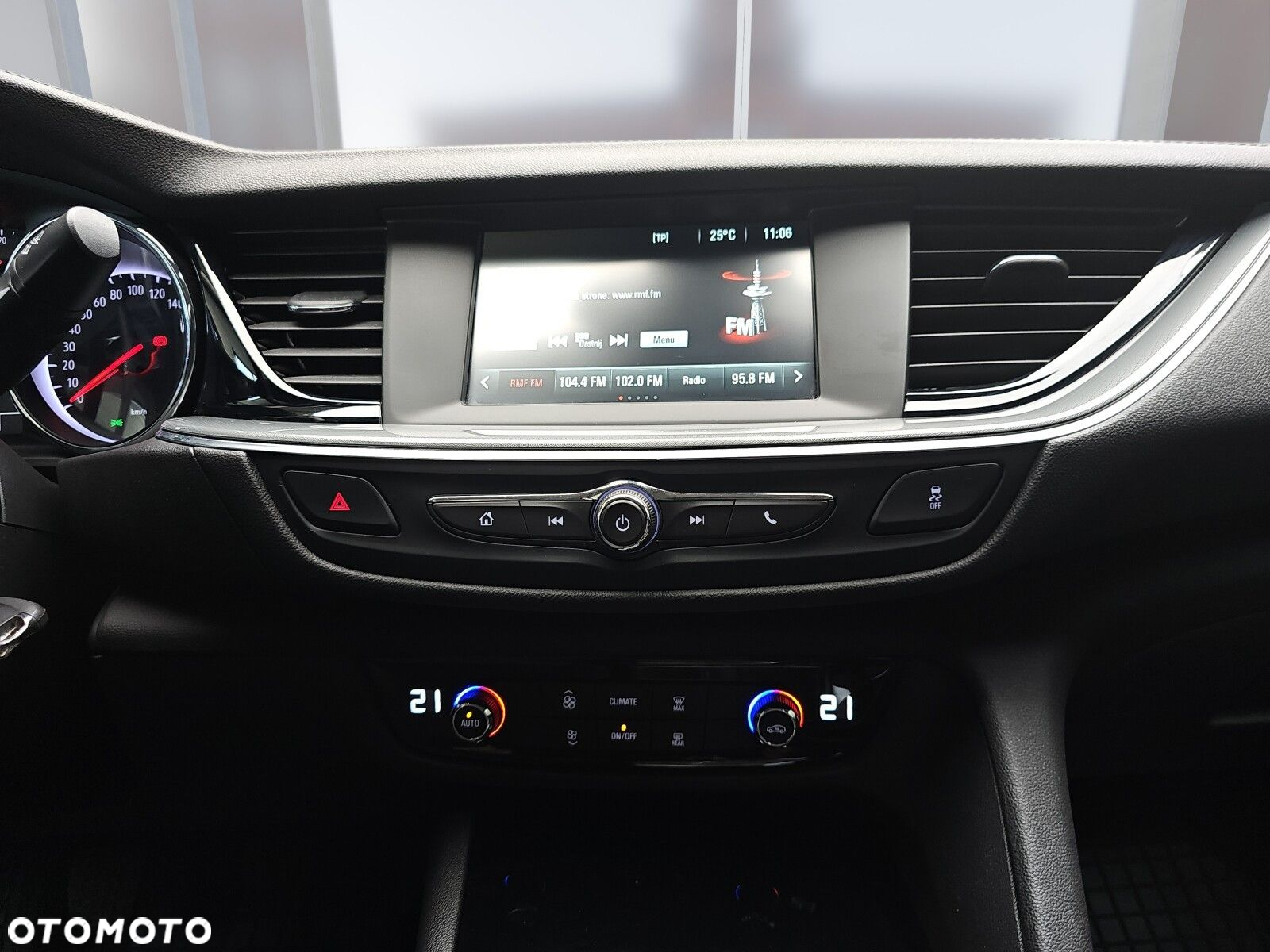 Opel Insignia 1.5 T Enjoy S&S - 15