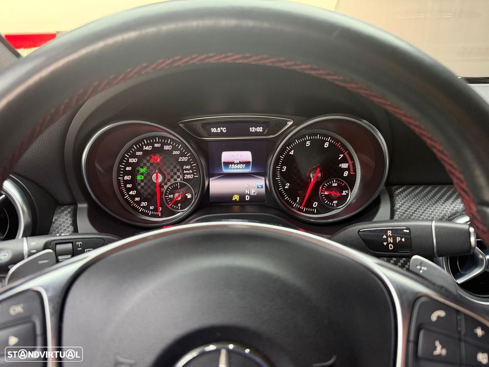 Mercedes-Benz A 180 7G-DCT AMG Line - 29
