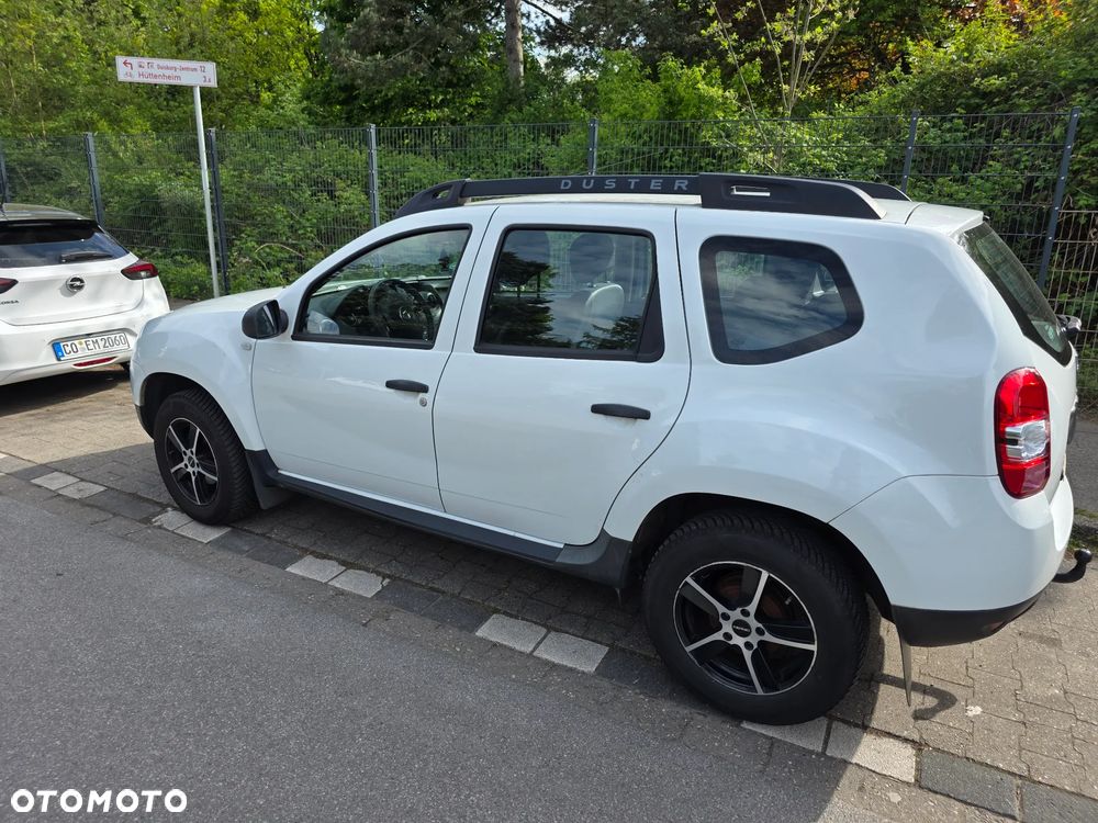 Dacia Duster 1.6 SCe S&S - 8