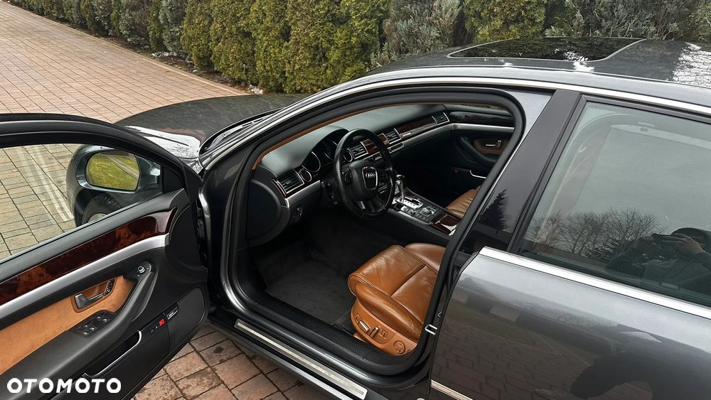 Audi A8 4.2 TDI DPF Quattro - 16
