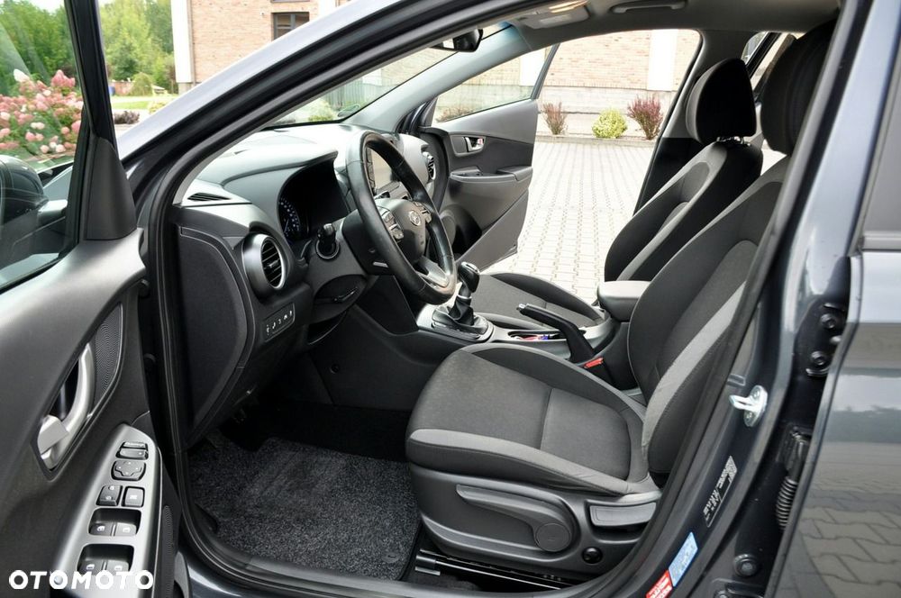 Hyundai Kona - 21