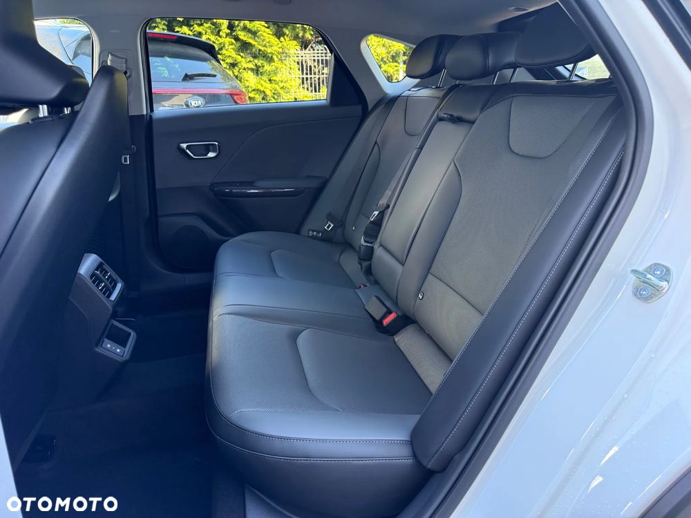 Kia K4 1.6 T-GDI L - 19