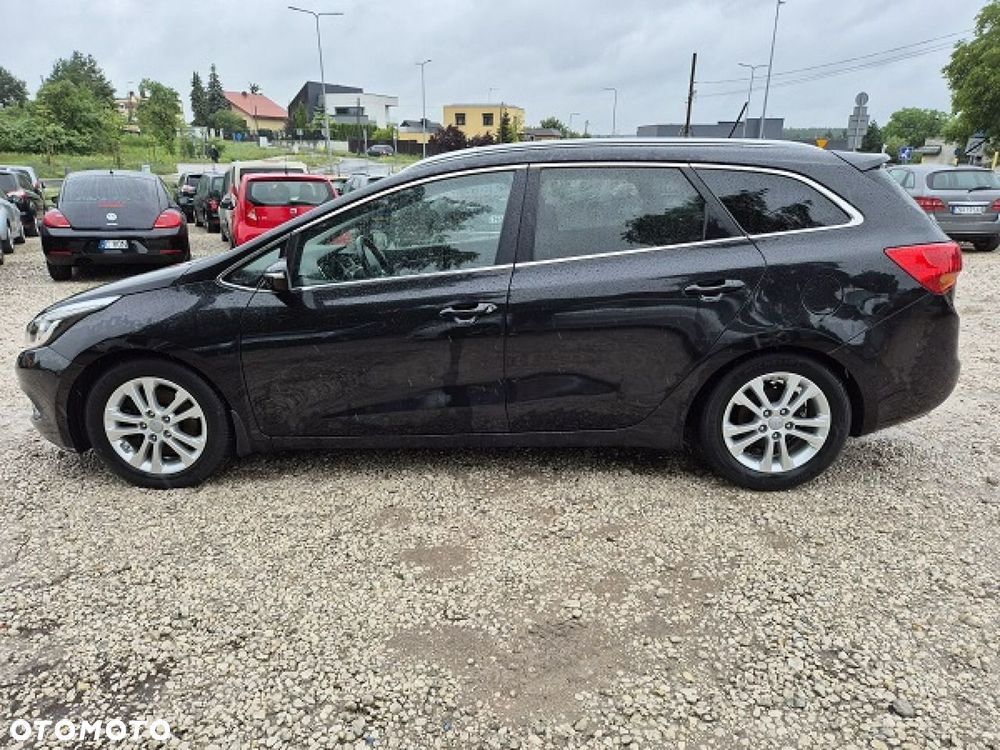Kia Ceed - 15
