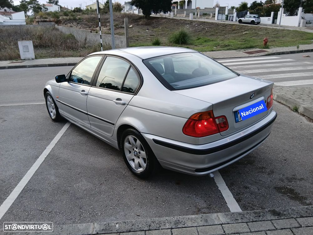 BMW 320 d Séc.XXI - 3
