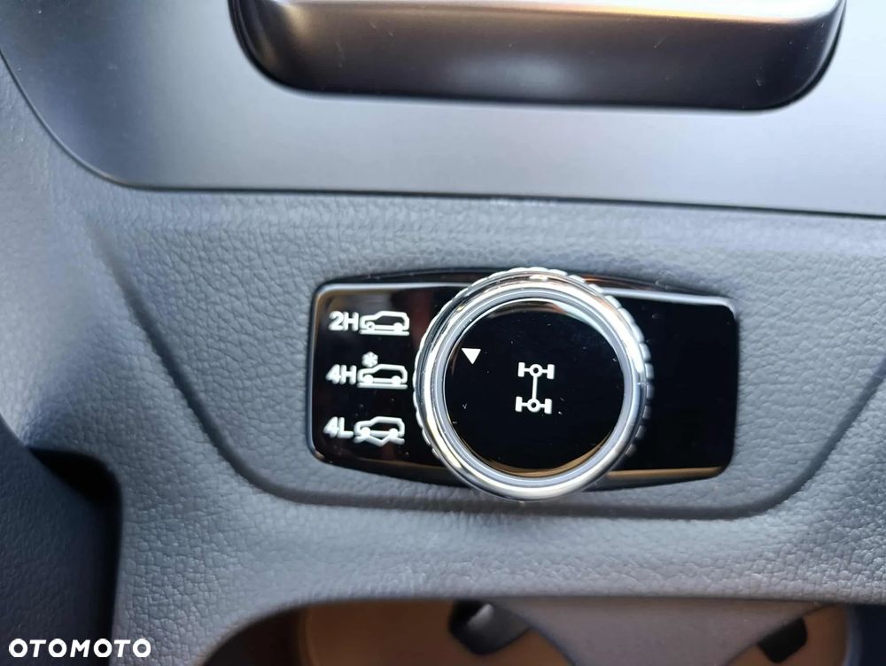 SsangYong/KGM Musso Grand 2.2 e-XDi Quartz 4WD - 17