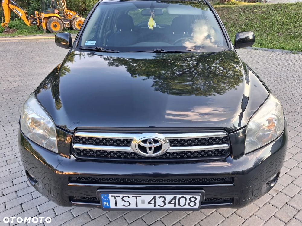Toyota RAV4 2.2 D-4D X - 2