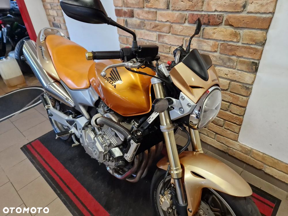 Honda Hornet - 24