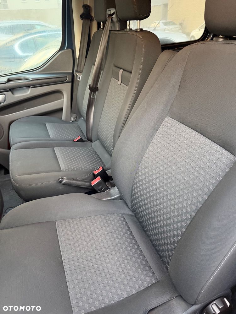 Ford Tourneo Custom 2.0 EcoBlue L2 Trend - 6