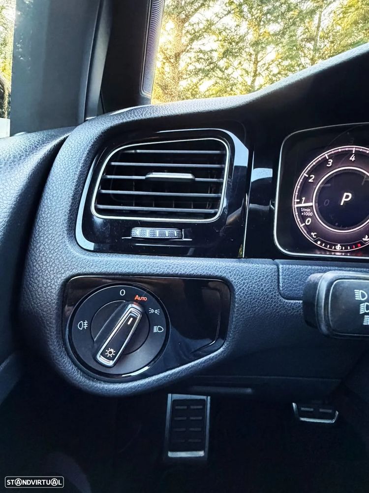 VW Golf 2.0 TSI GTI DSG - 12