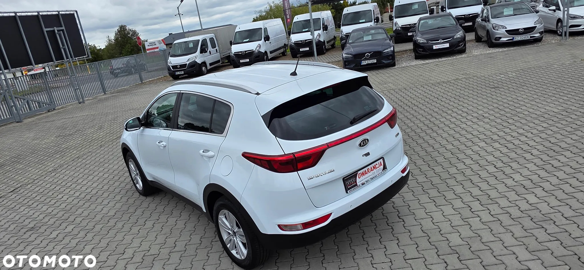 Kia Sportage - 10