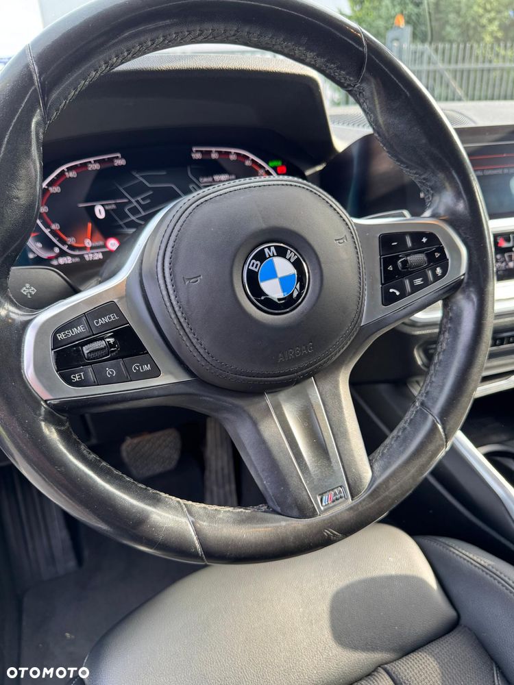 BMW Seria 3 318i Sport - 8