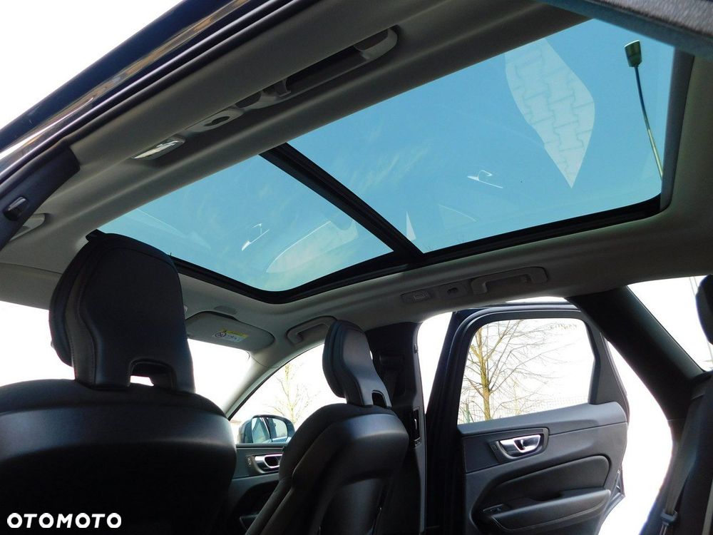 Volvo XC 60 - 10