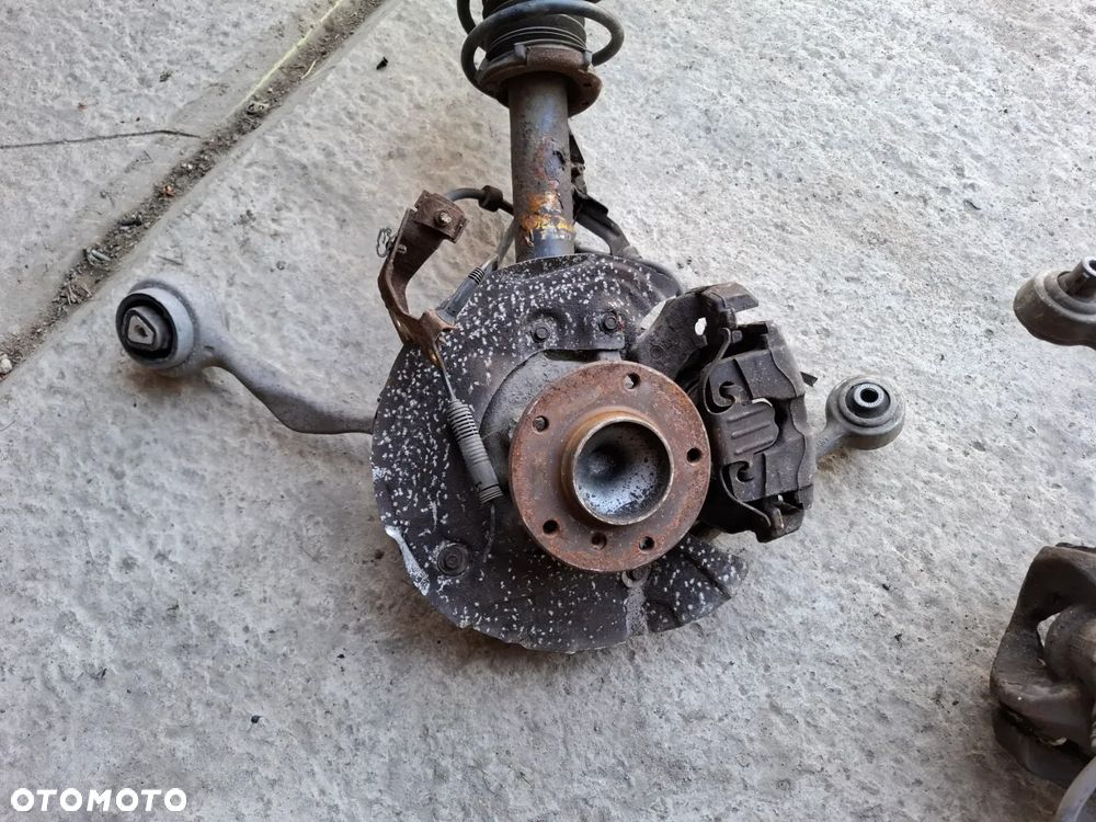 MCPHERSON ZWROTNICA AMORTYZATOR LEWA PRAWA BMW E87 E90 E91 E92 E93 SLASK WYSYLKA - 2
