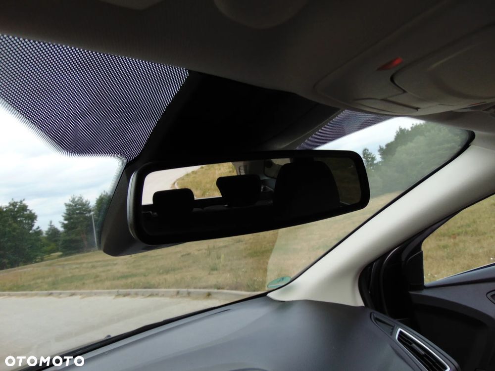 Ford Focus 1.0 EcoBoost Titanium - 17