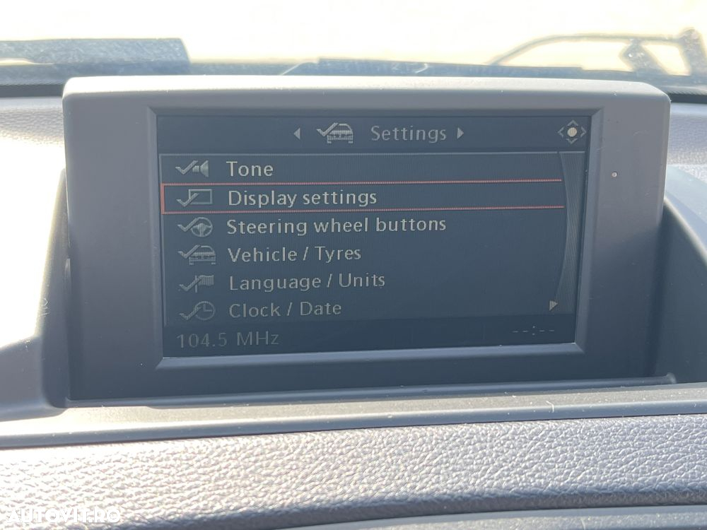 Display navigatie ccc bmw seria 1 e81 e82 e87 e88 - 2