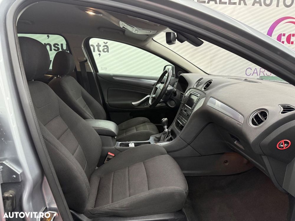 Ford Mondeo 2.0 TDCI Titanium - 9