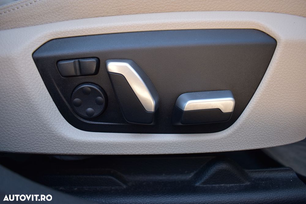 BMW Seria 1 120d xDrive AT Advantage - 26