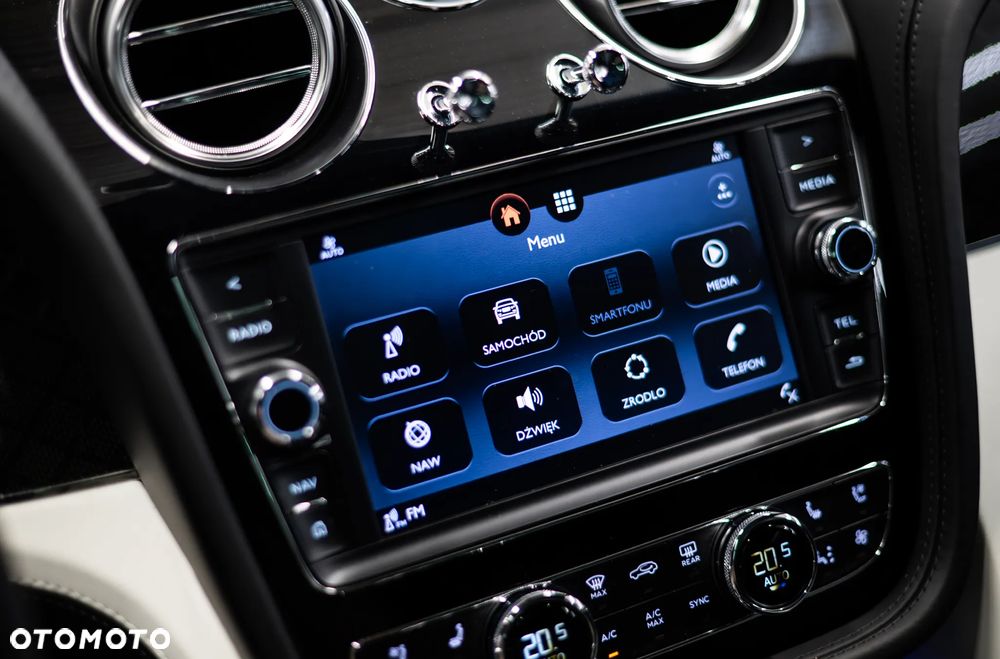 Bentley Bentayga - 17