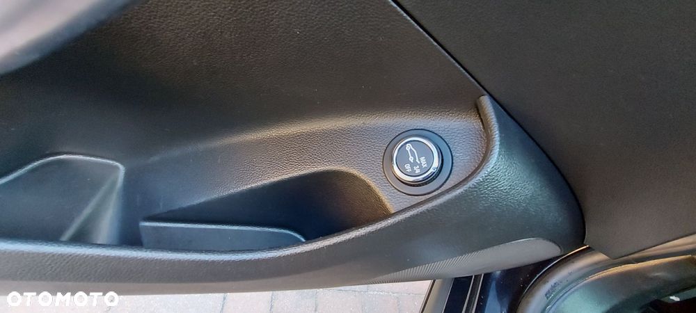 Opel Insignia 1.6 ECOTEC DI Turbo ecoFLEX Business Innovation - 17