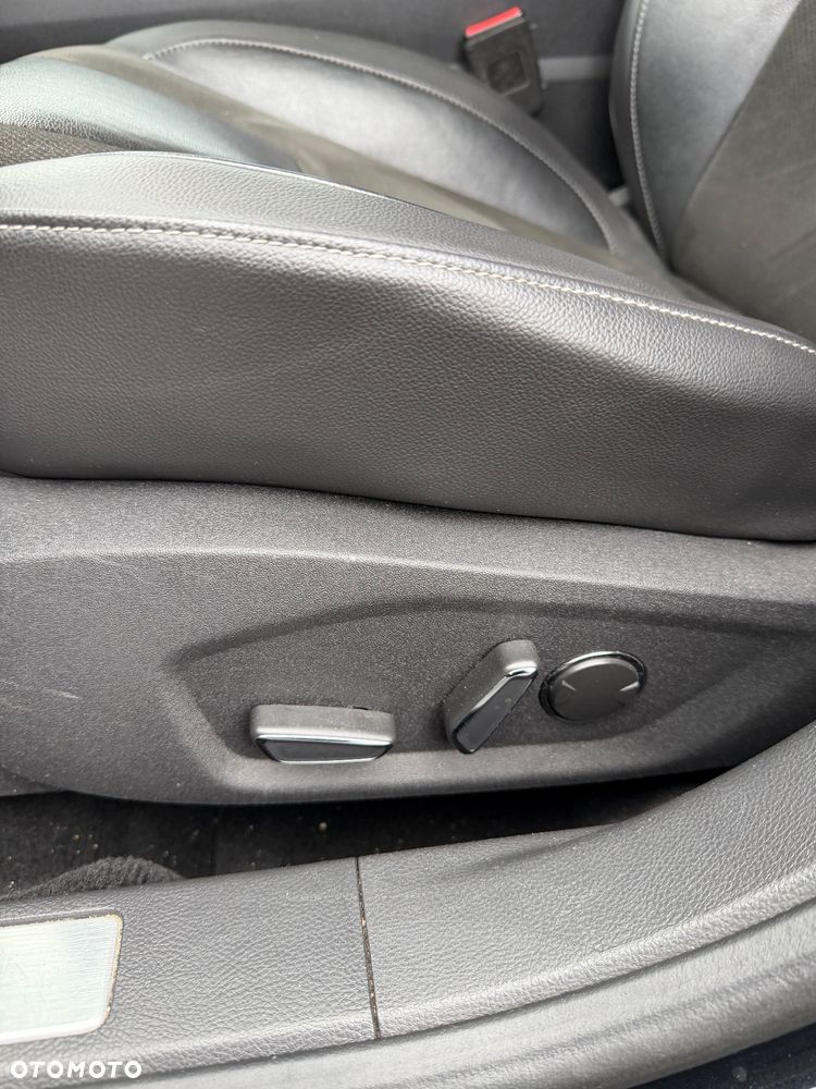 Ford Mondeo 2.0 TDCi Titanium PowerShift - 21