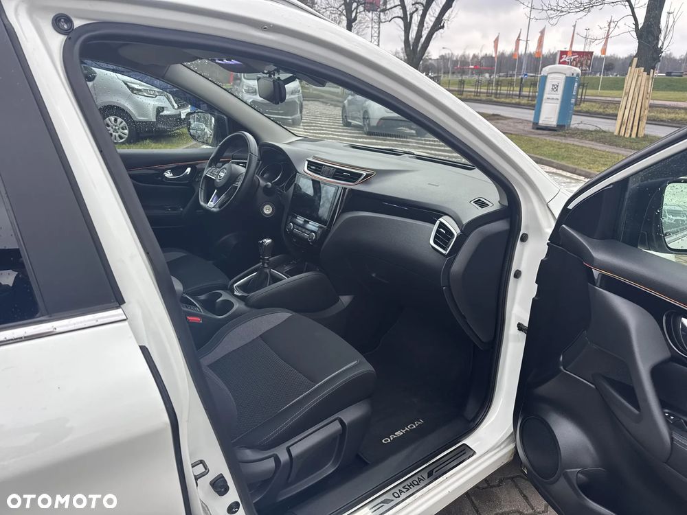 Nissan Qashqai 1.3 DIG-T N-Style EU6d - 21