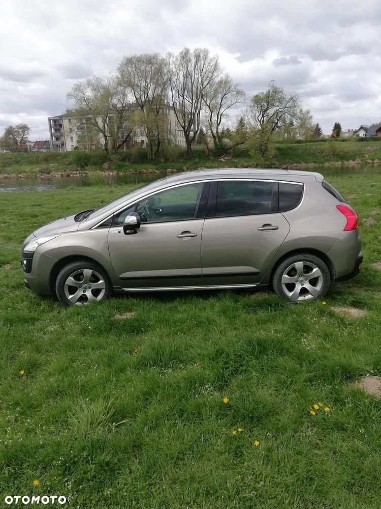 Peugeot 3008 HDi FAP 115 Style - 10