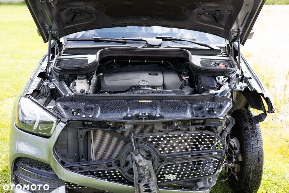 Mercedes-Benz GLE - 10