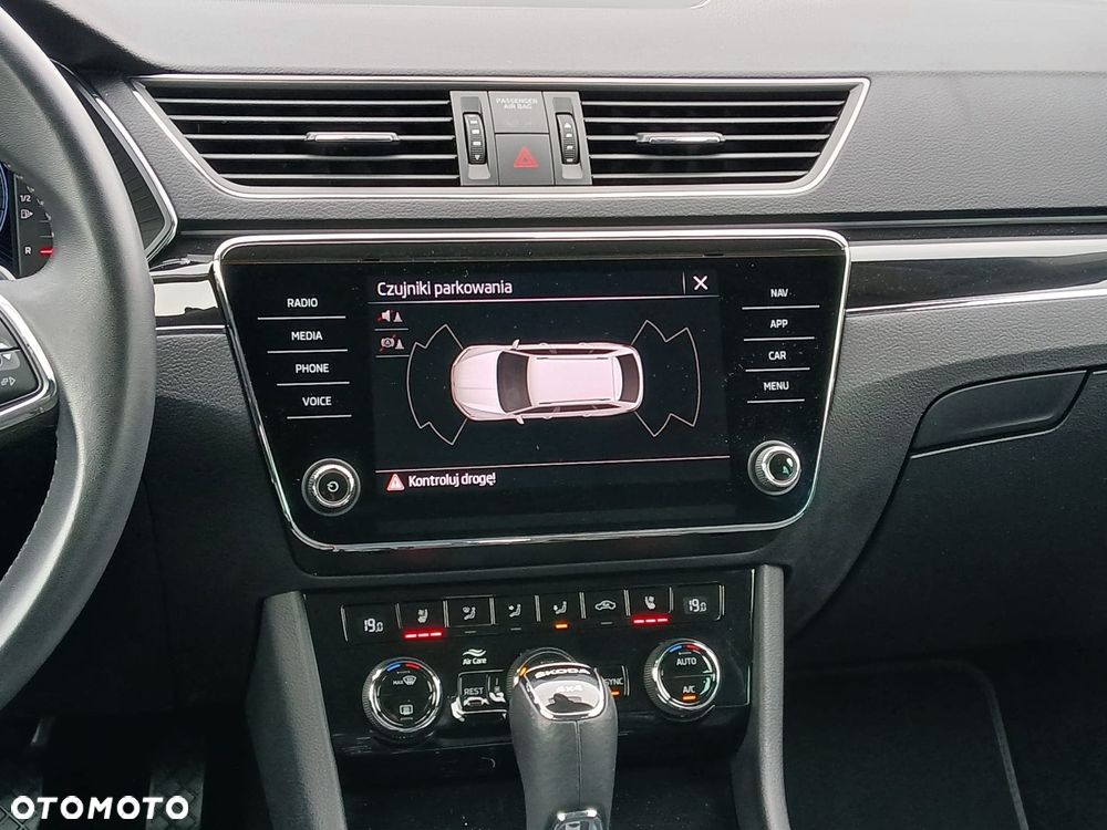 Skoda Superb 2.0 TSI 4x4 L&K DSG - 30
