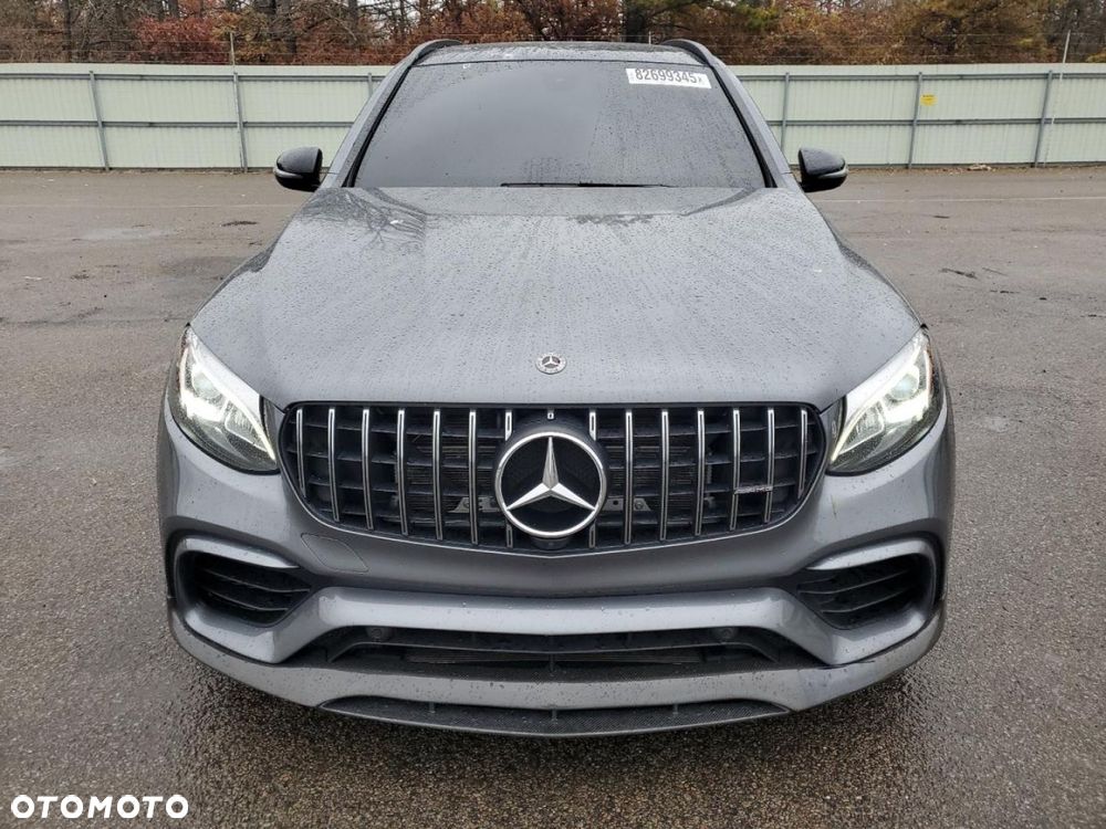 Mercedes-Benz GLC - 9