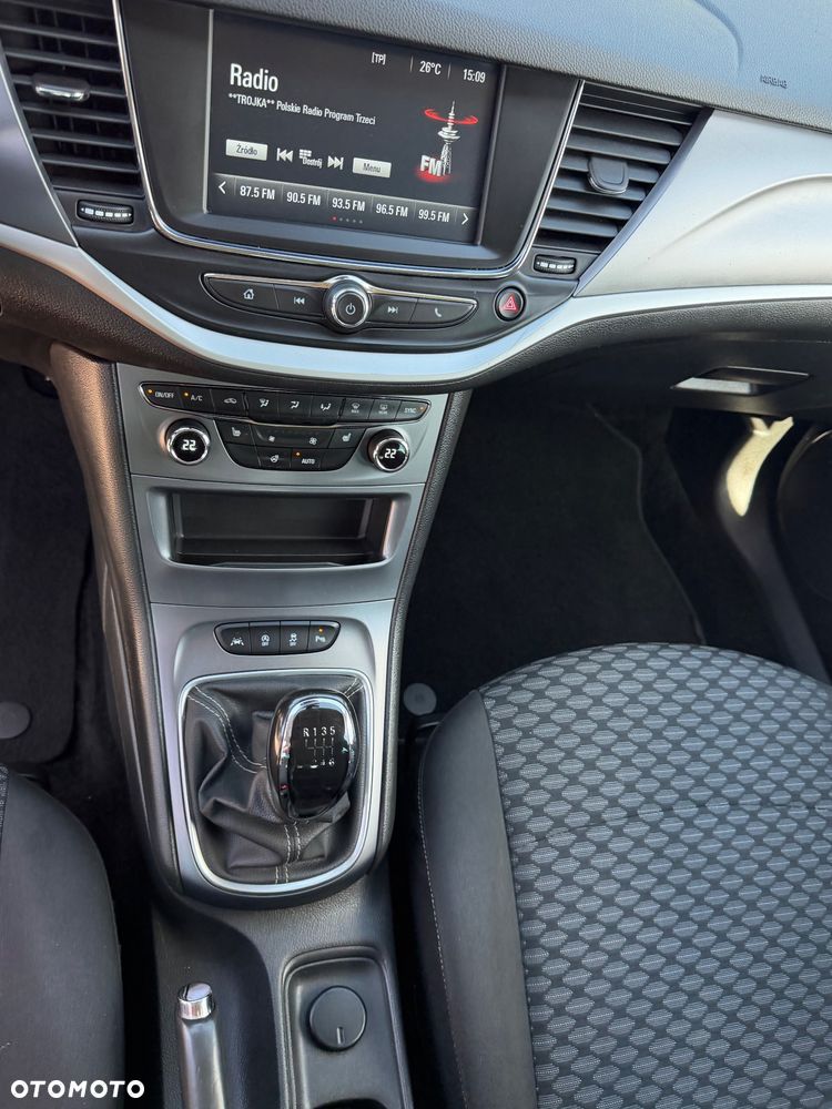 Opel Astra 1.4 Turbo Start/Stop Business - 36