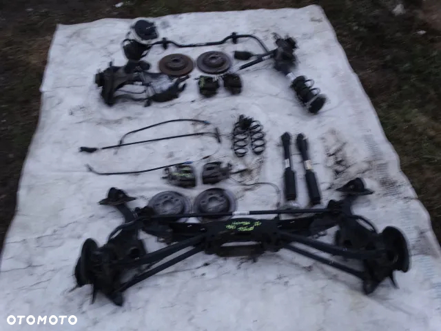 Mini F55 F56 F45 Wahacz Półoś Amortyzator Zwrotnica Piasta Zawieszenie McPherson Noga Stabilizator Ławka Wózek Sanki - 3