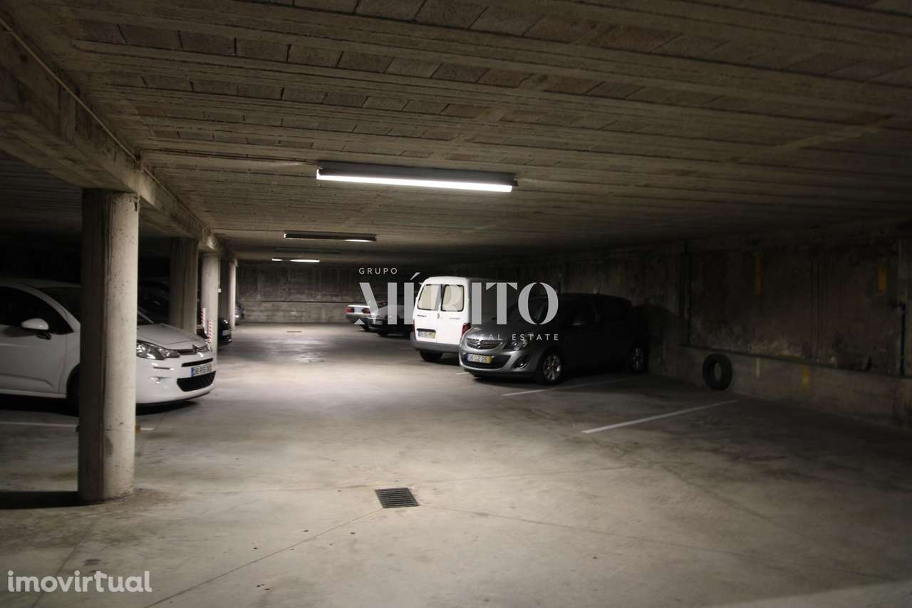 Armazém/Garagem na Póvoa de Varzim - Grande imagem: 3/3