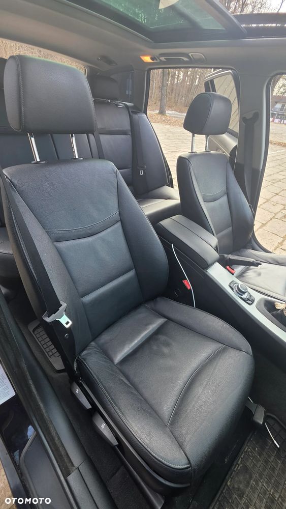 BMW Seria 3 318d - 10